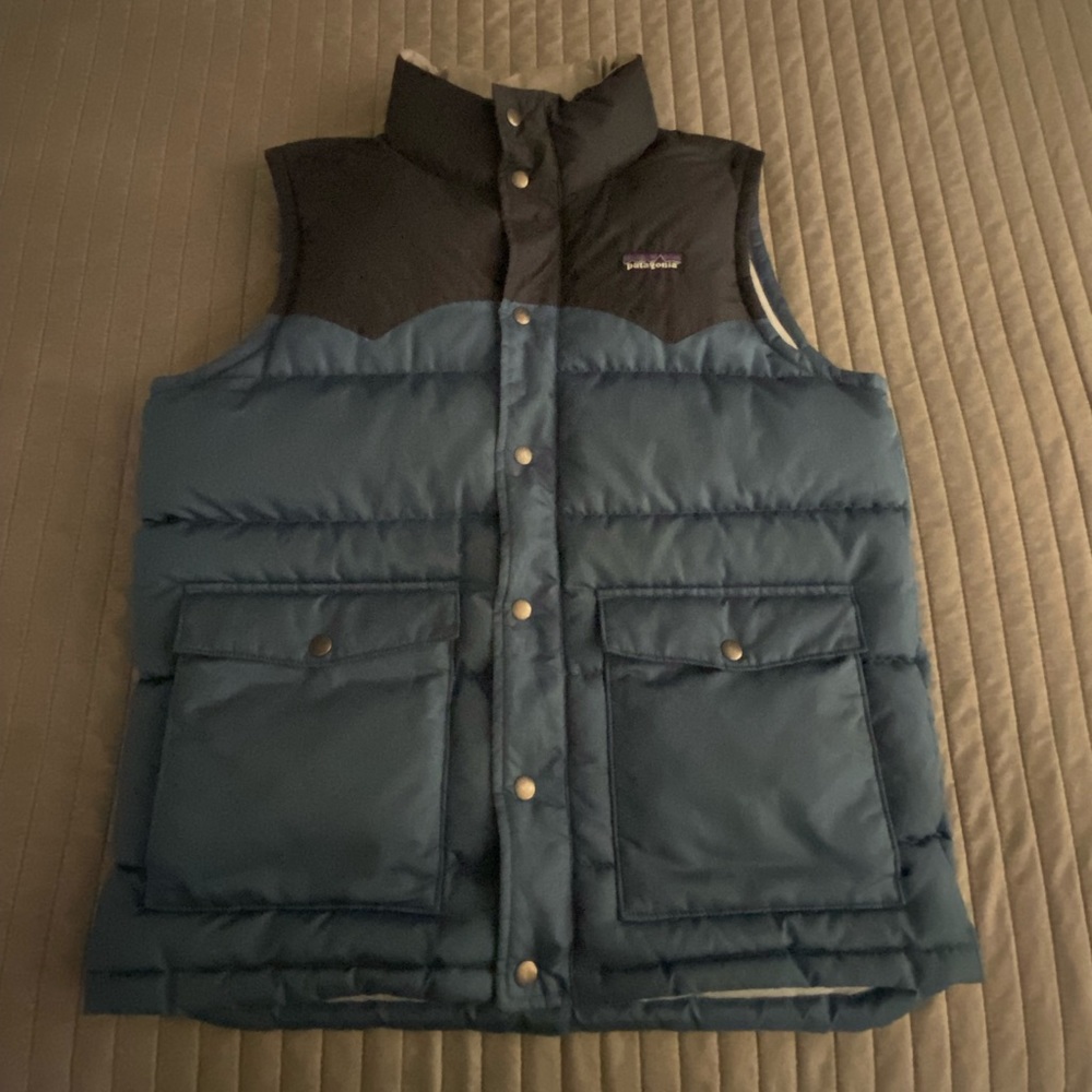 Patagonia insulated buttoned vest - Picture 1 of 5